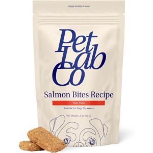 PetLab Co. Salmon Bites for Dogs – Rich in Beneficial Fatty Acids, Vitamins & Minerals – Premium Salmon Dog Treats Your Pup Will Drool Over – Carefully Selected Ingredients – Delicious Reward